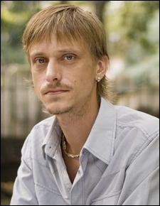 Mackenzie Crook