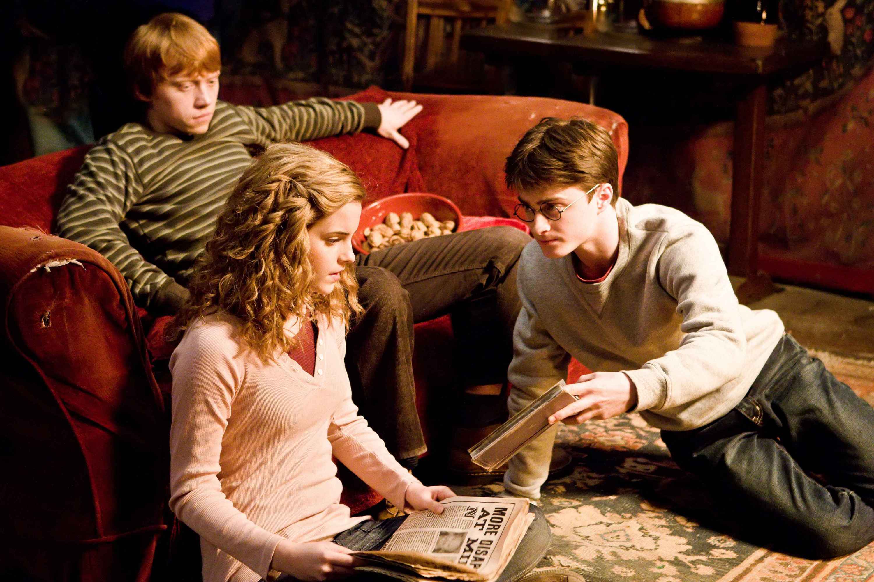 Rupert Grint, Emma Watson et Daniel Radcliffe dans le film Harry Potter et le prince de sang-mêlé